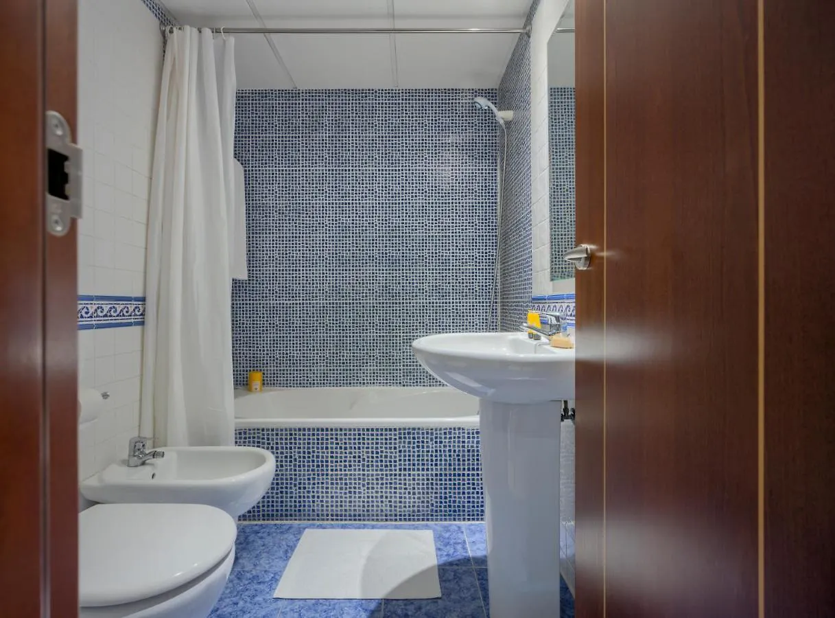 מאלגה Apartamentos Suites Oficentro