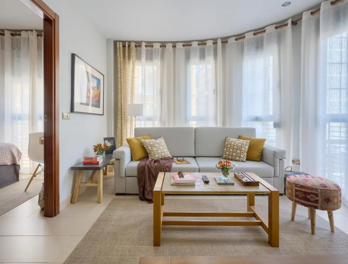 Apartamentos Suites Oficentro Malaga 0*,  Spain