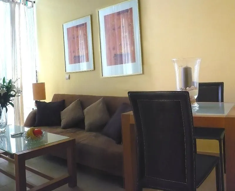 Apartamentos Suites Oficentro Málaga Espanha